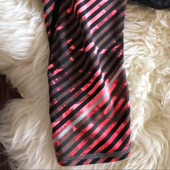 Athleta Radical Stripe Capri Coral/Gray Size XXS - Picture 5 of 8